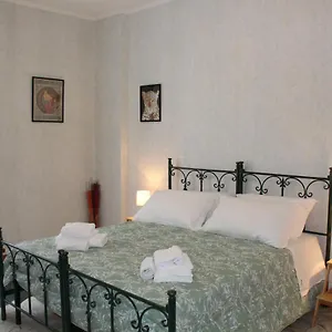 Abate Gimma 10 Minutes From St Nicholas Cathedral Apartament